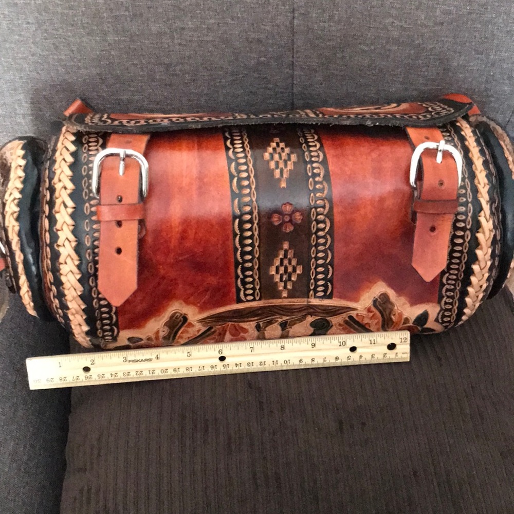 Tooled Cowhide Leather Crossbody/Side Saddle Bag Custom Made - Picture 5 of 15